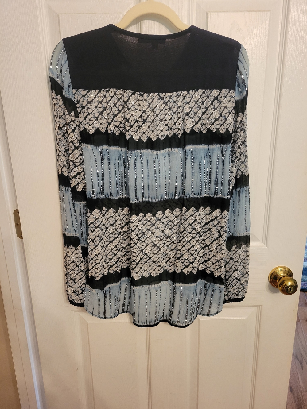Calypso St. Barth Light Blue, Navy & White Patterned 100% Silk Long-Sleeve Top - Picture 6 of 9